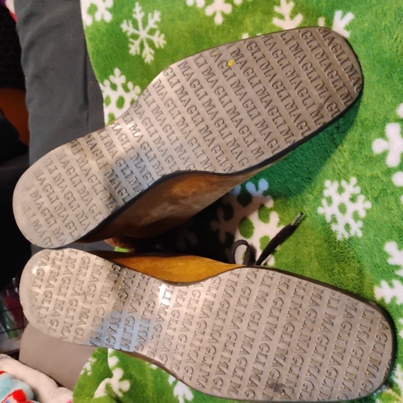 Brown Suede Fur-Lined Boots - Picture 8 of 8